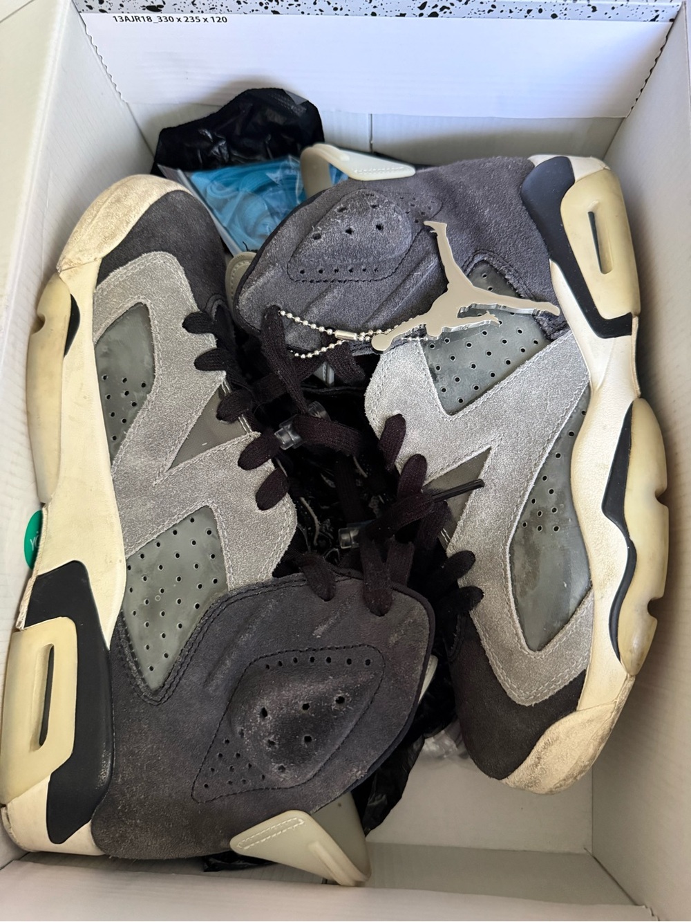 Jordan WMNS Air Jordan 6 Retro Black and Gray Box with Label